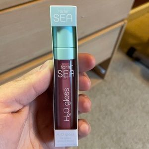 Tarte sea lip gloss